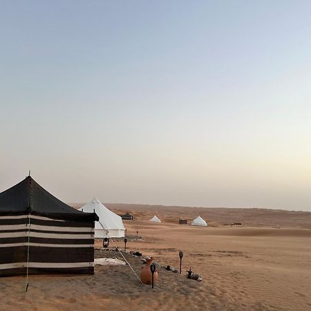 Отель Starwatching Private Camp Hawiyah Экстерьер фото