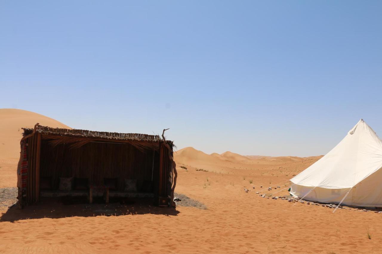 Отель Starwatching Private Camp Hawiyah Экстерьер фото