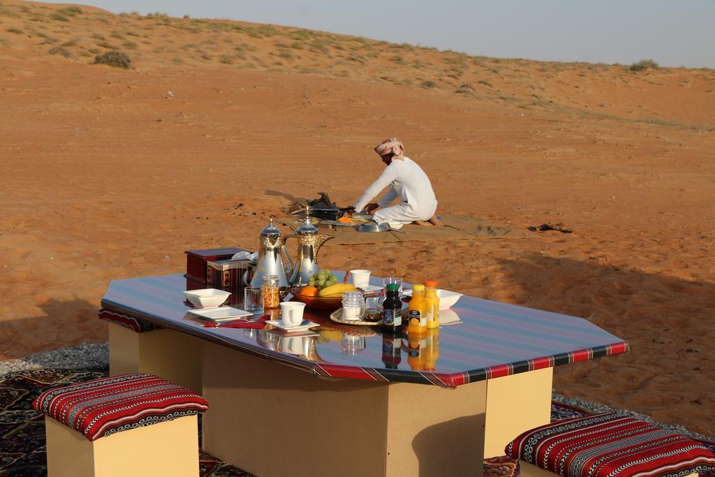 Отель Starwatching Private Camp Hawiyah Экстерьер фото